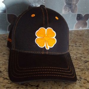 NWOT Live Lucky flex fit hat